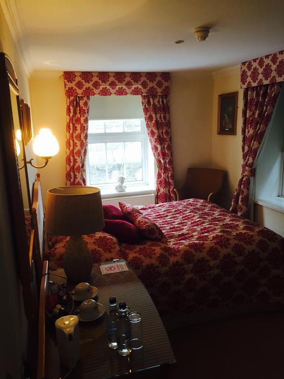 Millhouse Hotel And Riverside Restaurant Sharnbrook Room photo